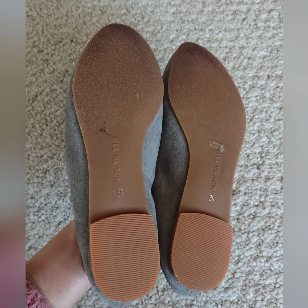 ALL BLACK gray suede horsebit Loafers with Gold Accent size 8